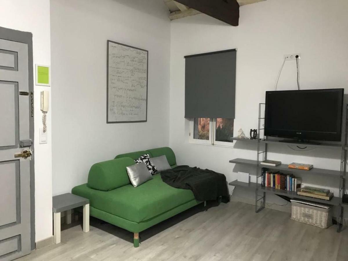 דירות א-קורוניה Luminoso Loft En La Ciudad Vieja מראה חיצוני תמונה